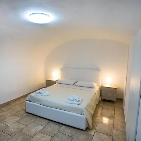 Domus Dei Gemelli Apartment Naples Exterior photo